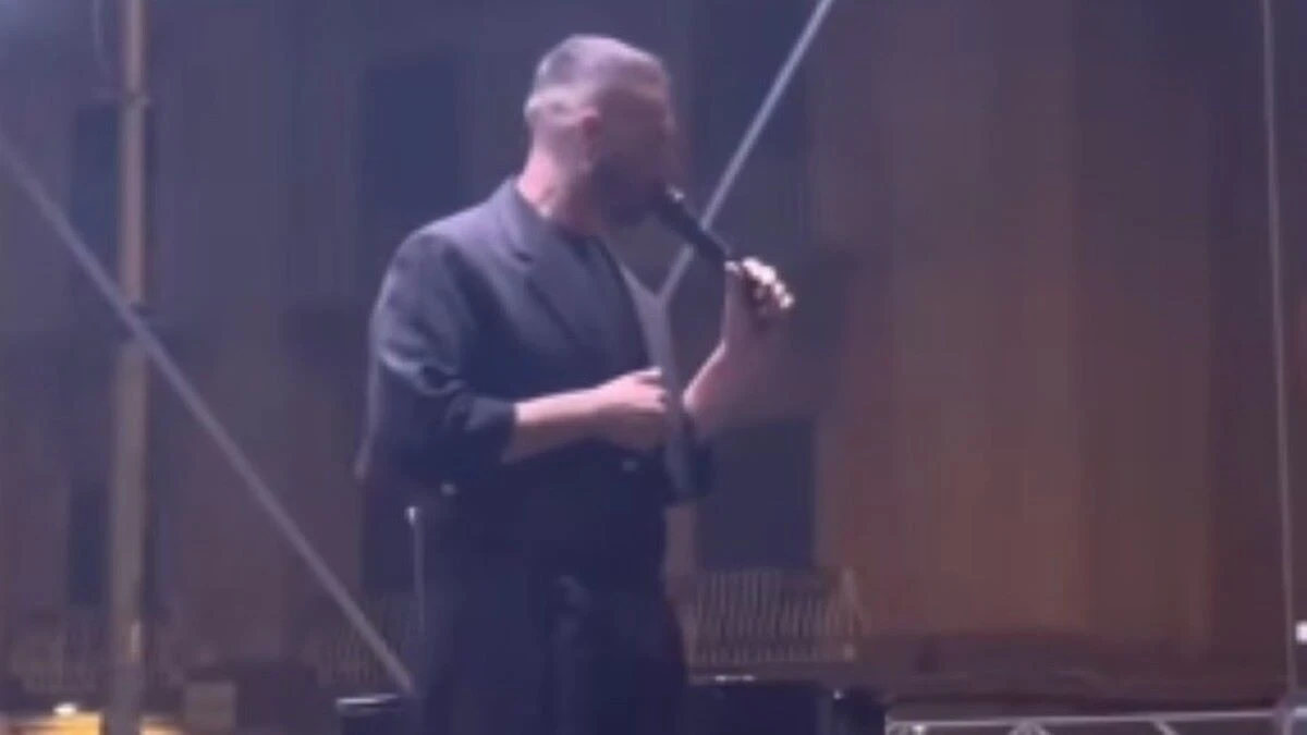 Cantante Italiano Insulti