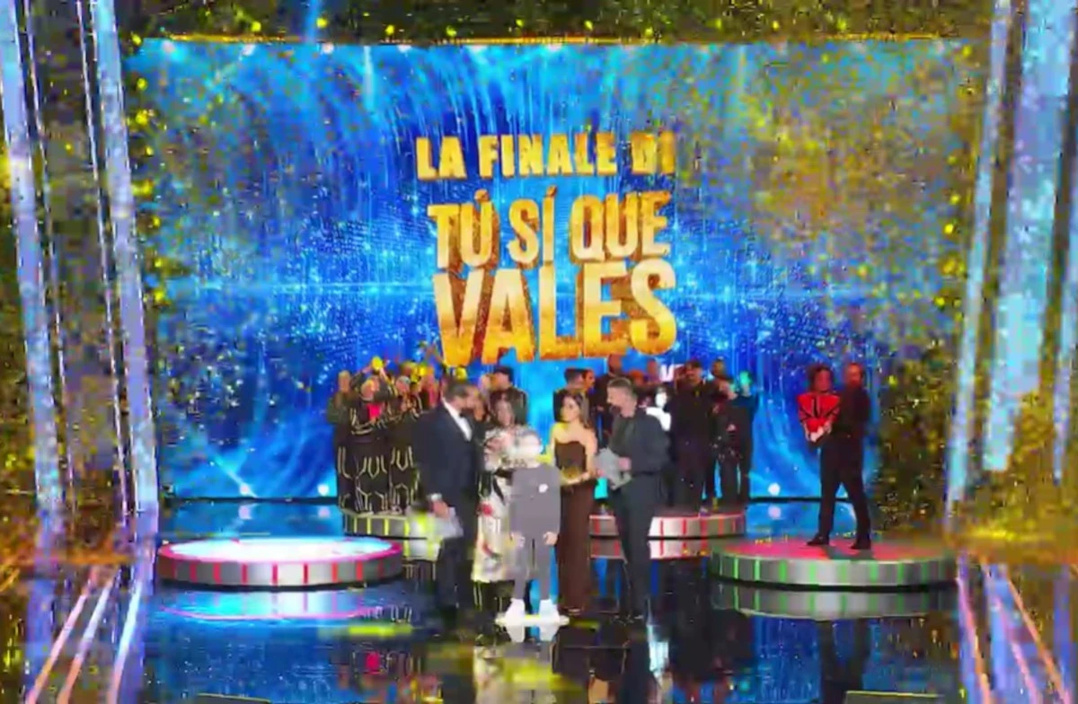 Momento dell'esibizione di Kay La Ferrera a Tu sì que vales