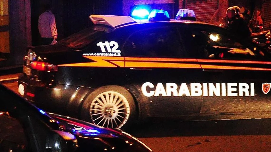 Carabinieri durante le ricerche