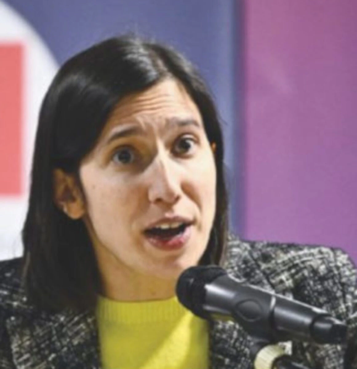 Elly Schlein in primo piano