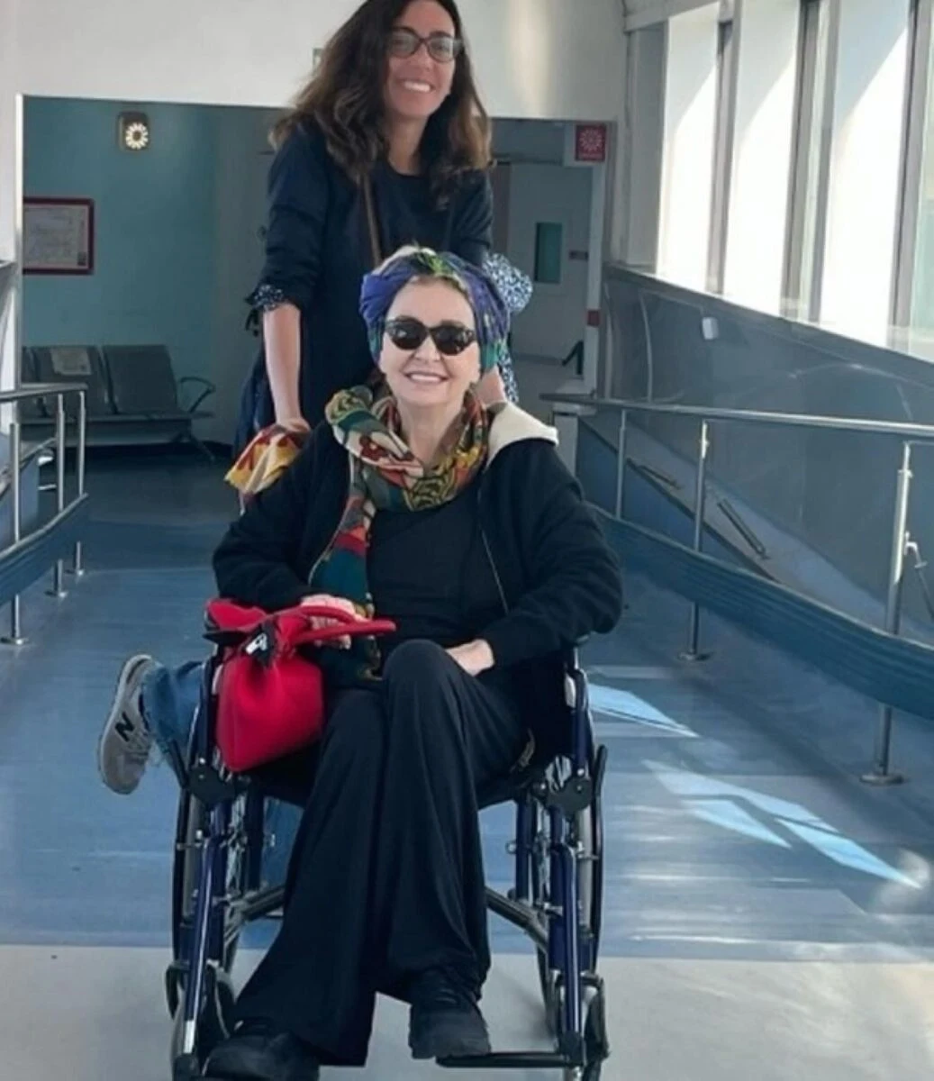 Enrica Bonaccorti in un momento di riflessione