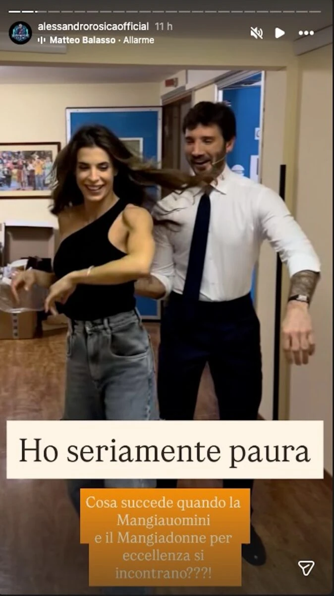 Elisabetta Canalis sorridente