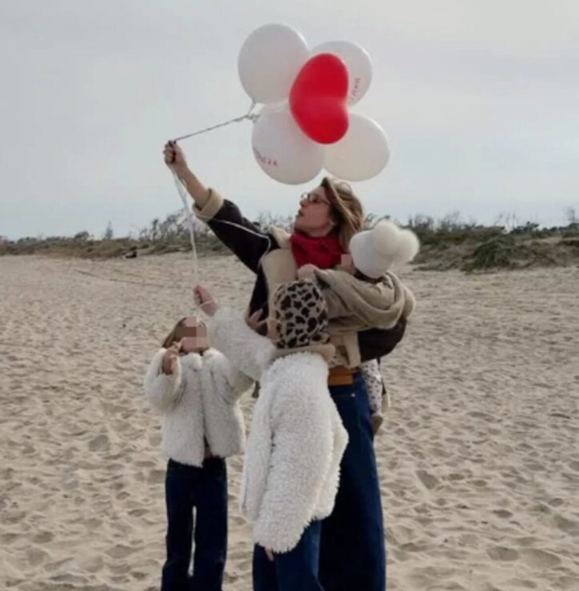 Susy Fucillo con sguardo riflessivo