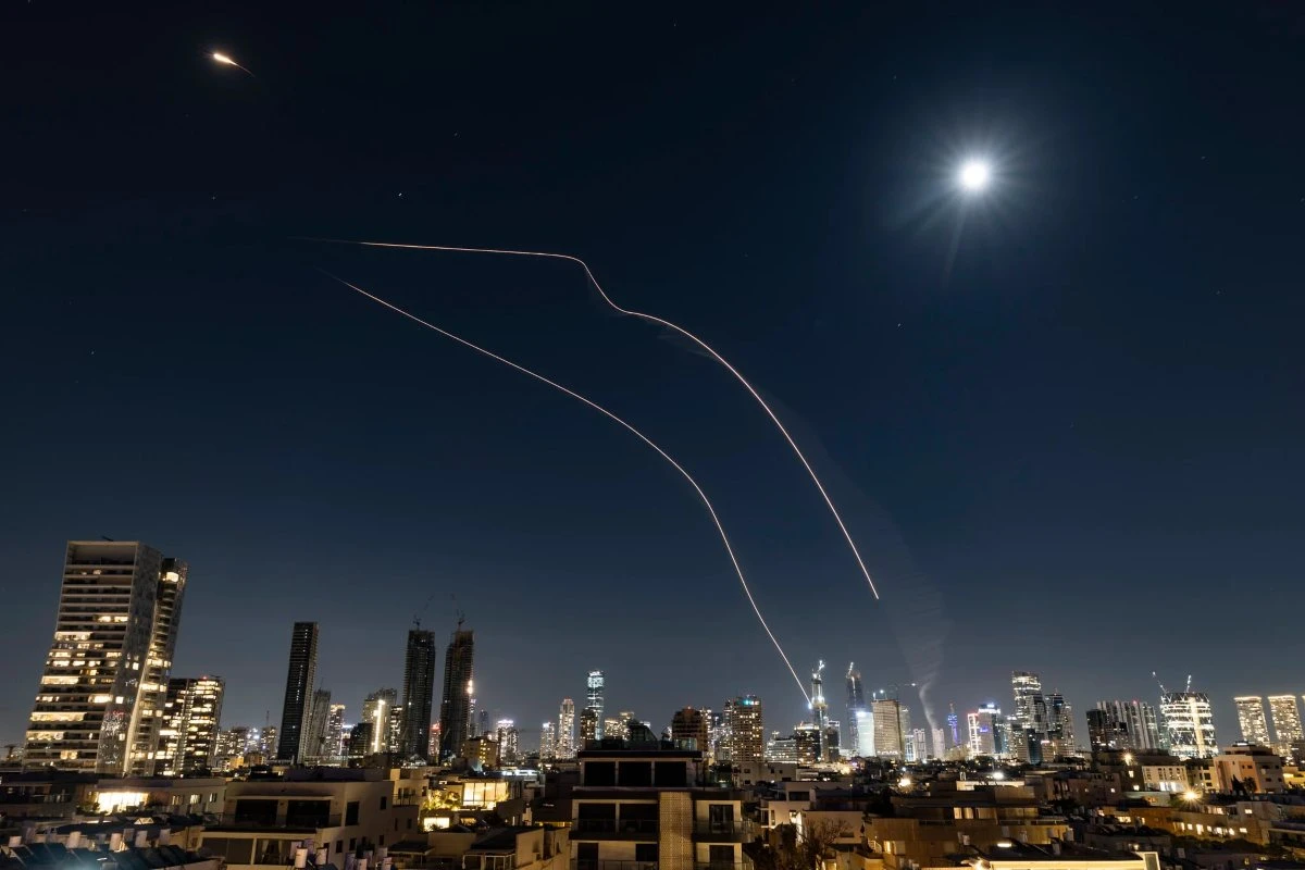 Evacuazione in Iran vicino a Qom