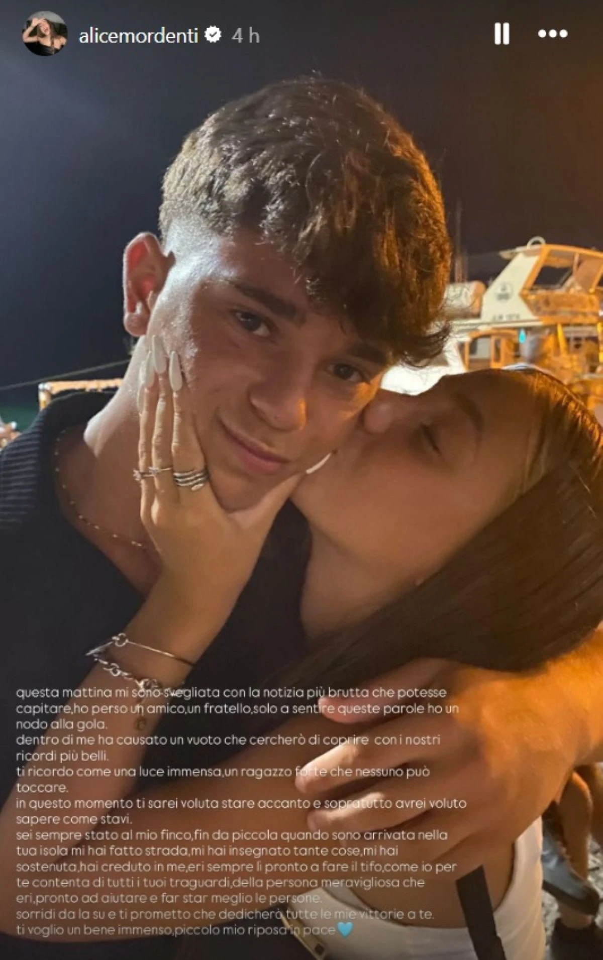 Ritratto di Luigi Nativi, giovane TikToker scomparso a 18 anni